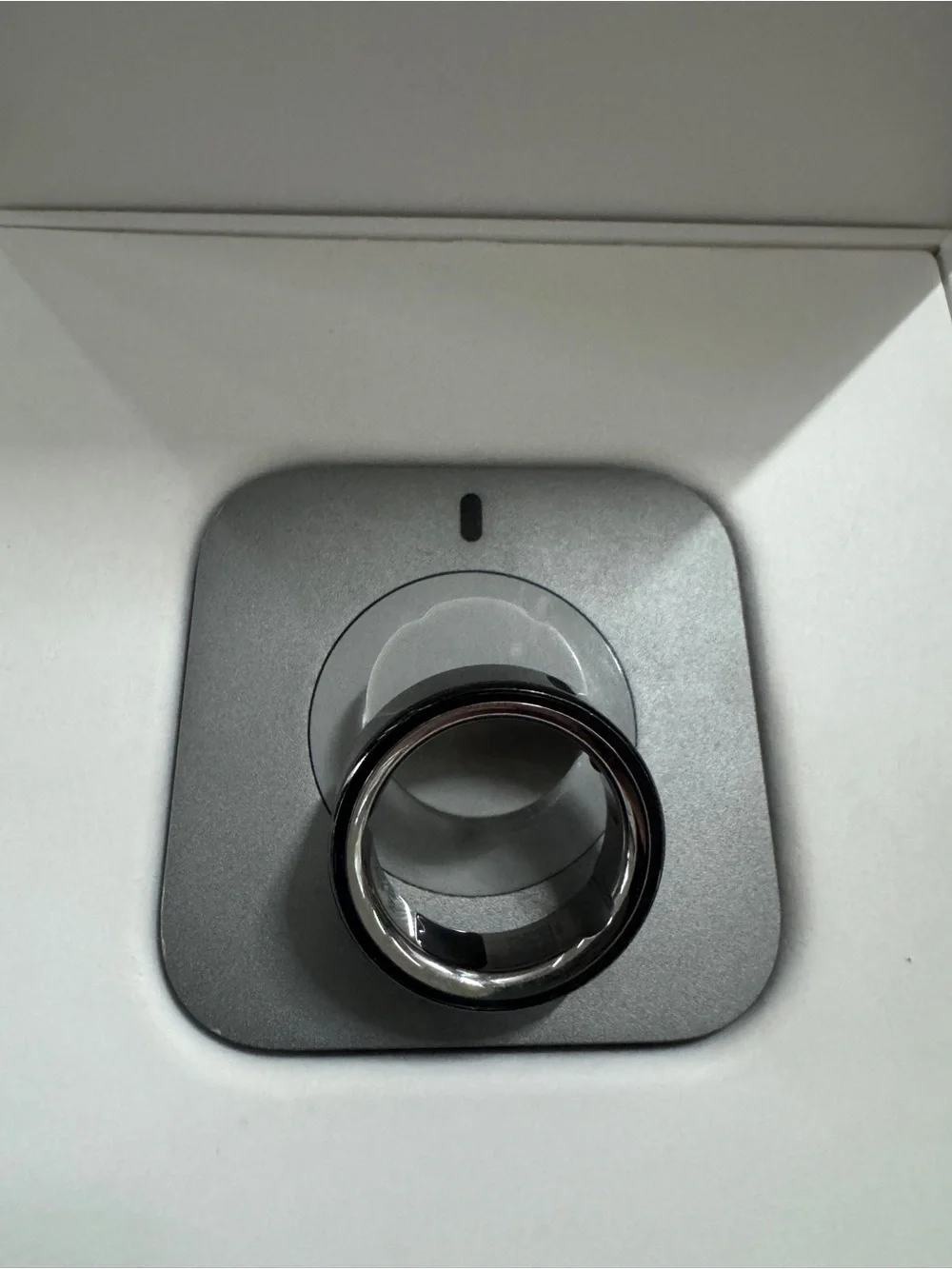 Oura Ring Gen 4 - Black - Size 8